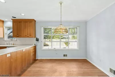 811 Cranford Ave, Westfield, NJ 07090 - Photo 17