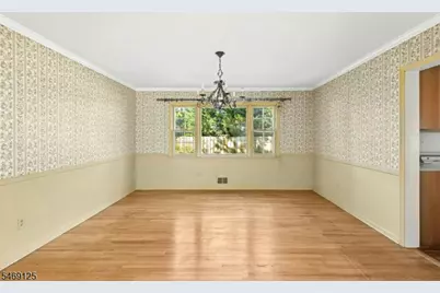 811 Cranford Ave, Westfield, NJ 07090 - Photo 11
