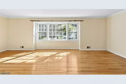 811 Cranford Ave, Westfield, NJ 07090 - Photo 5