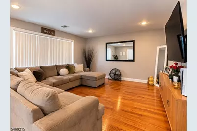 395 E 23rd St, Paterson, NJ 07514 - Photo 11