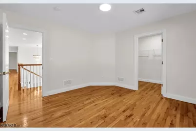 8 Chapel Hill Ct, Cedar Grove, NJ 07009 - Photo 27