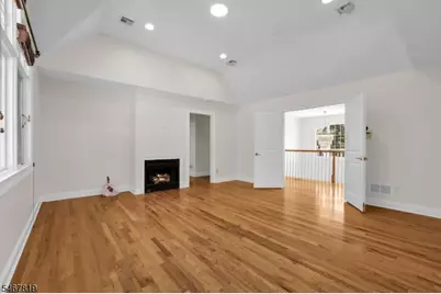 8 Chapel Hill Ct, Cedar Grove, NJ 07009 - Photo 21