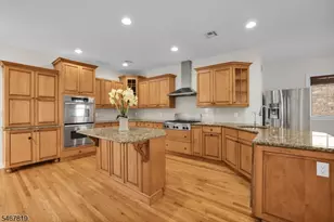 8 Chapel Hill Ct, Cedar Grove, NJ 07009 - Photo 15