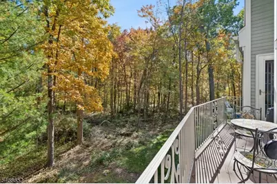 147 Riveredge Dr, Chatham Township, NJ 07928 - Photo 43