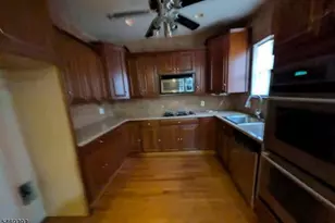 349 Parker St, Newark, NJ 07104 - Photo 5