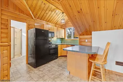 24 Marlboro St, Marlboro Township, NJ 07751 - Photo 27