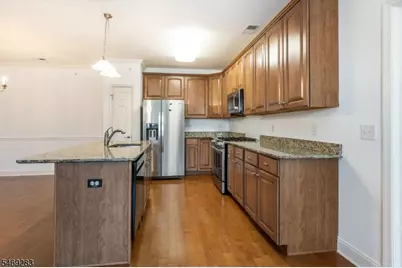 98 Quarry Dr #B2, Woodland Park, NJ 07424 - Photo 13