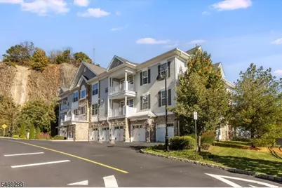 98 Quarry Dr #B2, Woodland Park, NJ 07424 - Photo 3