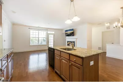 98 Quarry Dr #B2, Woodland Park, NJ 07424 - Photo 15
