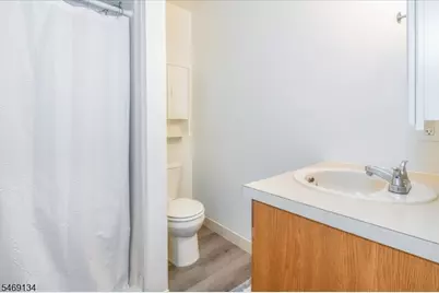 2 Davos Dr, Vernon, NJ 07462 - Photo 17