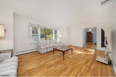 8 Hathaway Dr, New Providence, NJ 07974 - Photo 17