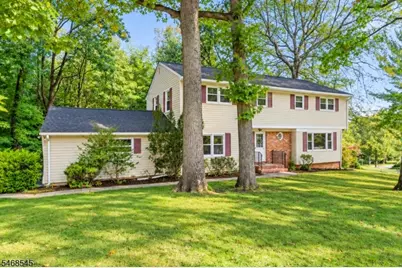 8 Hathaway Dr, New Providence, NJ 07974 - Photo 9
