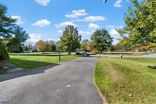 38 Bailey Park Dr, Frankford Township, NJ 07822 - Photo 41