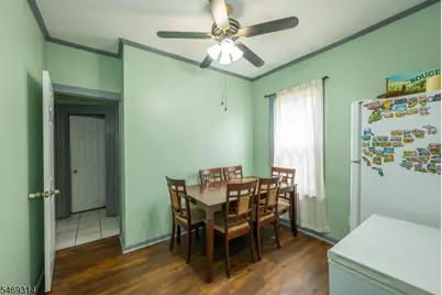 129 Howard Ave, Passaic, NJ 07055 - Photo 5