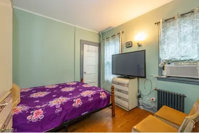 129 Howard Ave, Passaic, NJ 07055 - Photo 7