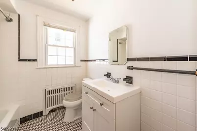 2307 Dewitt Ter, Linden, NJ 07036 - Photo 9