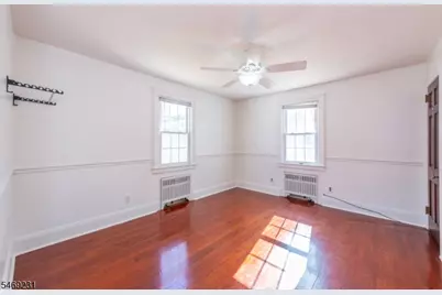 2307 Dewitt Ter, Linden, NJ 07036 - Photo 7