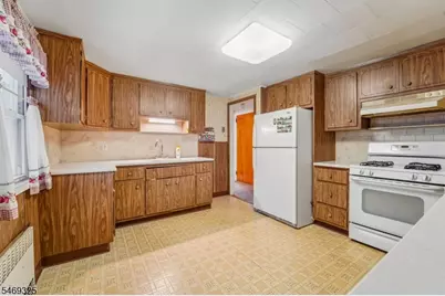 23 Continental Ave, Belleville, NJ 07109 - Photo 29