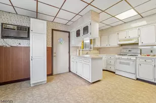 23 Continental Ave, Belleville, NJ 07109 - Photo 19