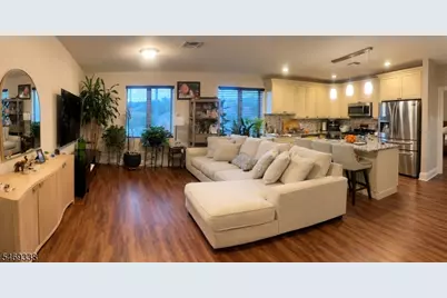 534 Union Blvd, Totowa, NJ 07512 - Photo 7