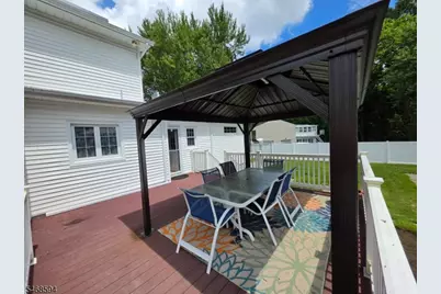 15 Sweetwood Ct, Parsippany, NJ 07054 - Photo 35