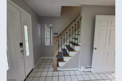 15 Sweetwood Ct, Parsippany, NJ 07054 - Photo 7