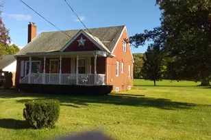 11 Willow Ln, Holland Township, NJ 08848 - Photo 1