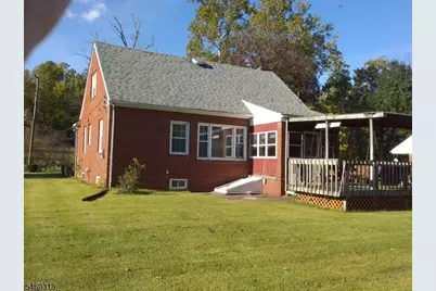 11 Willow Ln, Holland Township, NJ 08848 - Photo 3