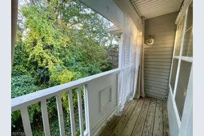303 Chatfield Dr, Pequannock Township, NJ 07444 - Photo 13