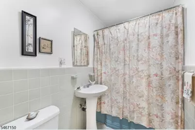 11 Hamilton Drive East, North Caldwell, NJ 07006 - Photo 11