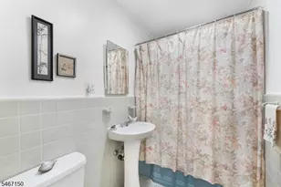 11 Hamilton Dr E, North Caldwell, NJ 07006 - Photo 11