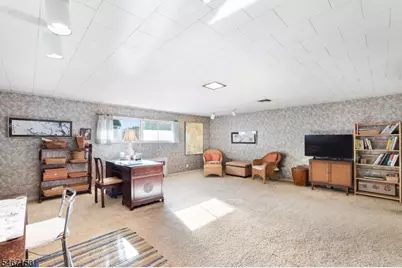11 Hamilton Drive East, North Caldwell, NJ 07006 - Photo 7