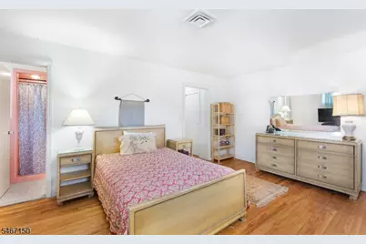 11 Hamilton Drive East, North Caldwell, NJ 07006 - Photo 13