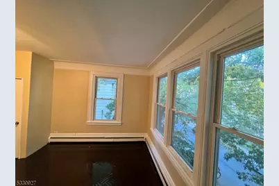 41 Columbia Ave #2, Newark, NJ 07106 - Photo 9