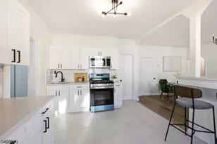 354 Clinton Pl, Newark, NJ 07112 - Photo 11