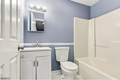 51 Demarest St, Newark, NJ 07112 - Photo 13