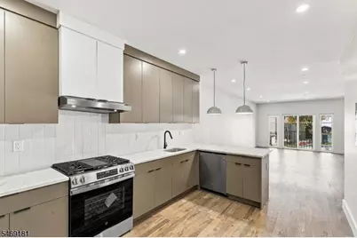 822 S 20th St, Newark, NJ 07108 - Photo 7