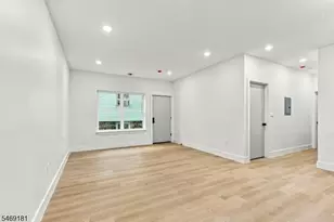 822 S 20th St, Newark, NJ 07108 - Photo 37