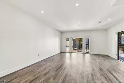 822 S 20th St, Newark, NJ 07108 - Photo 5