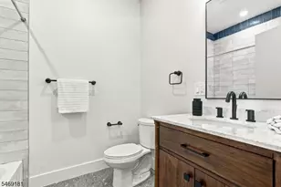 822 S 20th St, Newark, NJ 07108 - Photo 33