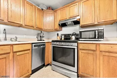 39 Union St #406, Hackensack, NJ 07601 - Photo 9