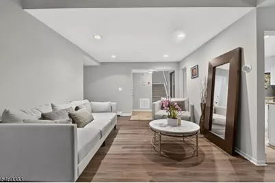 1D Yacenda Dr #1D, Parsippany, NJ 07950 - Photo 9