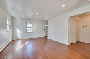 1071 Lorraine Ave, Union Township, NJ 07083 - Photo 9
