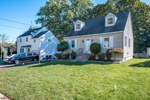 1071 Lorraine Ave, Union Township, NJ 07083 - Photo 3