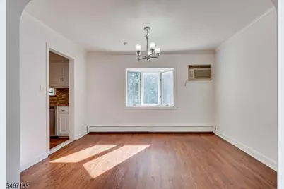 1071 Lorraine Ave, Union Township, NJ 07083 - Photo 13