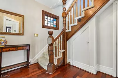 37 Mountain Ave, Summit, NJ 07901 - Photo 5