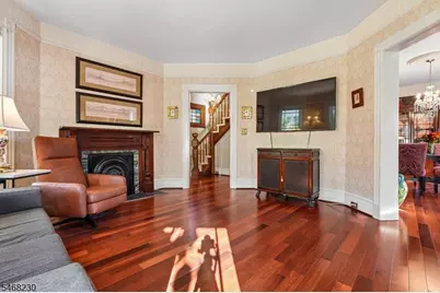 37 Mountain Ave, Summit, NJ 07901 - Photo 7