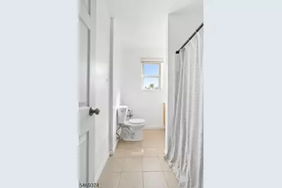 19-31 Lyons Ave #610, Newark, NJ 07112 - Photo 15