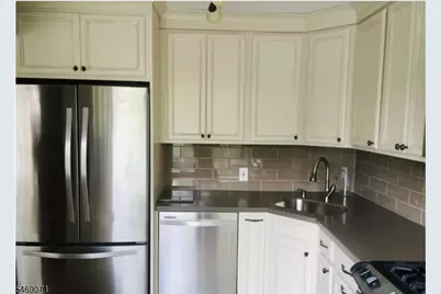 612 Deepdale Ct #4, Union Township, NJ 07083 - Photo 3