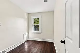 98 Vermont Ave, Newark, NJ 07106 - Photo 15